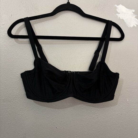 Aerie Wired Swim Top Black Size 36 DD Adjustable Strap - Picture 1 of 8